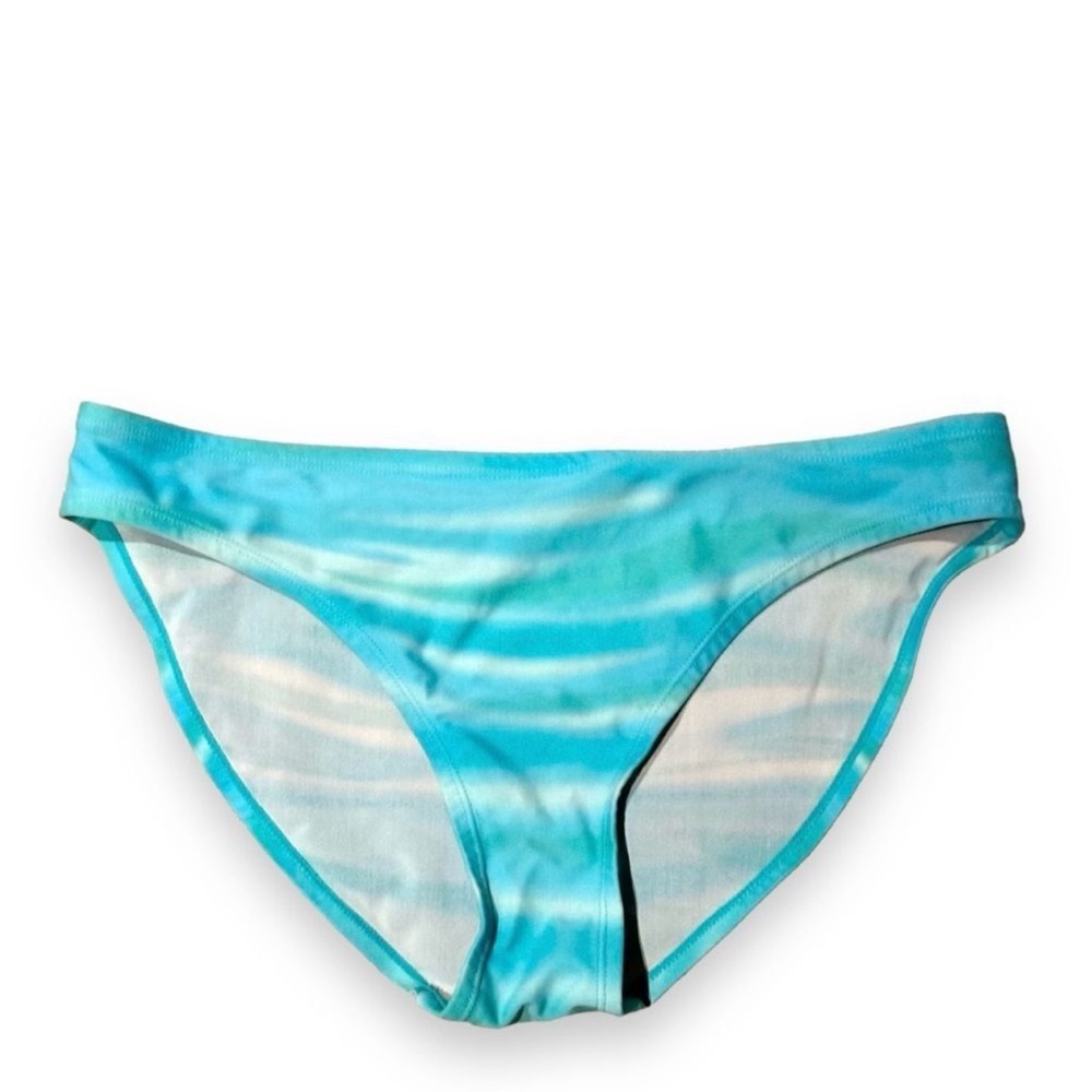OCEAN PACIFIC TWO PIECE SWIMSUIT and MATCHING WRAP - Picture 4 of 14